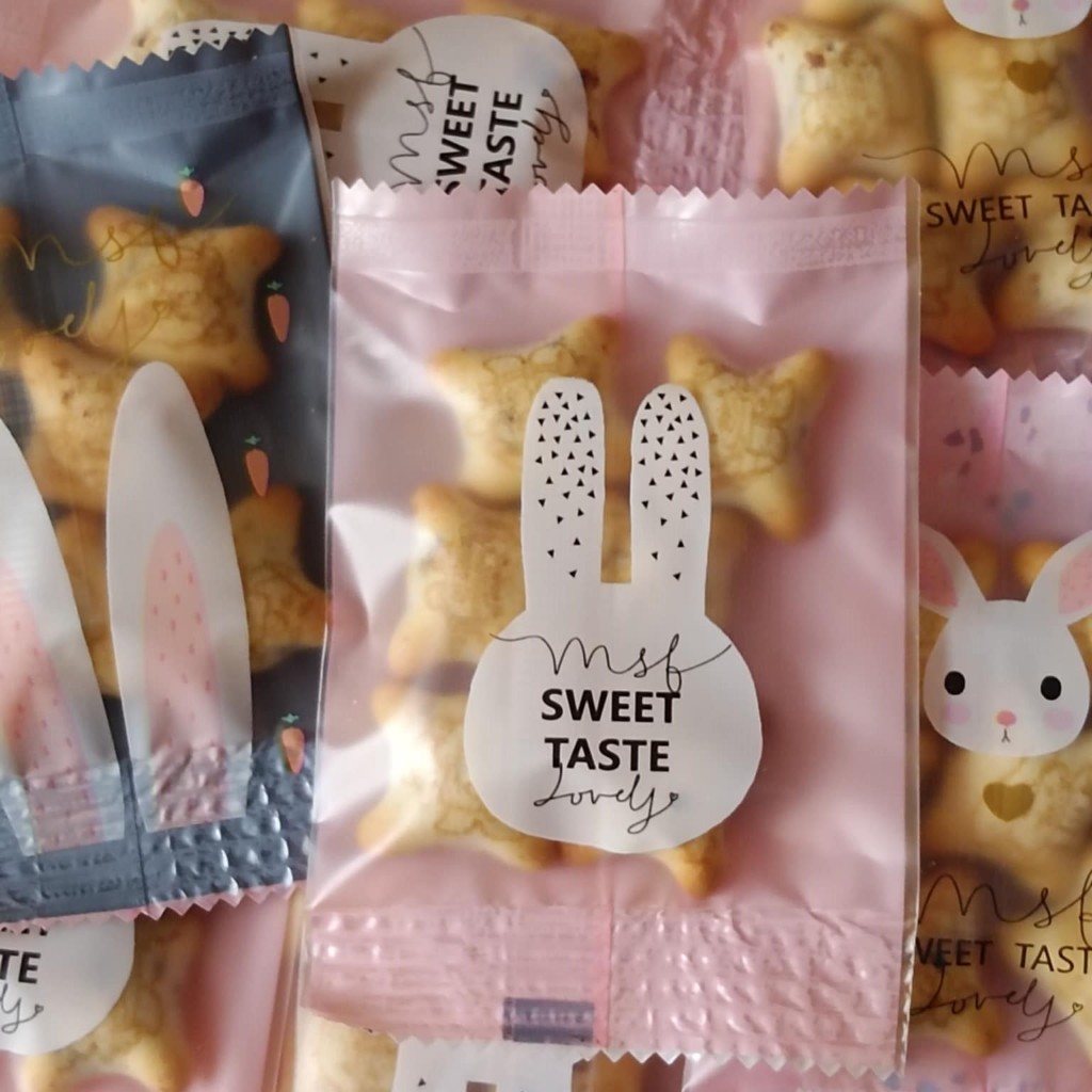 ของแถม ของแจก ของขวัญ ของจีบลูกค้า บิสกิตหมีสอดไส้ช็อคโกแลต รสชาติอร่อย ถุงลายน่ารัก คละลาย - รูปที่ 2