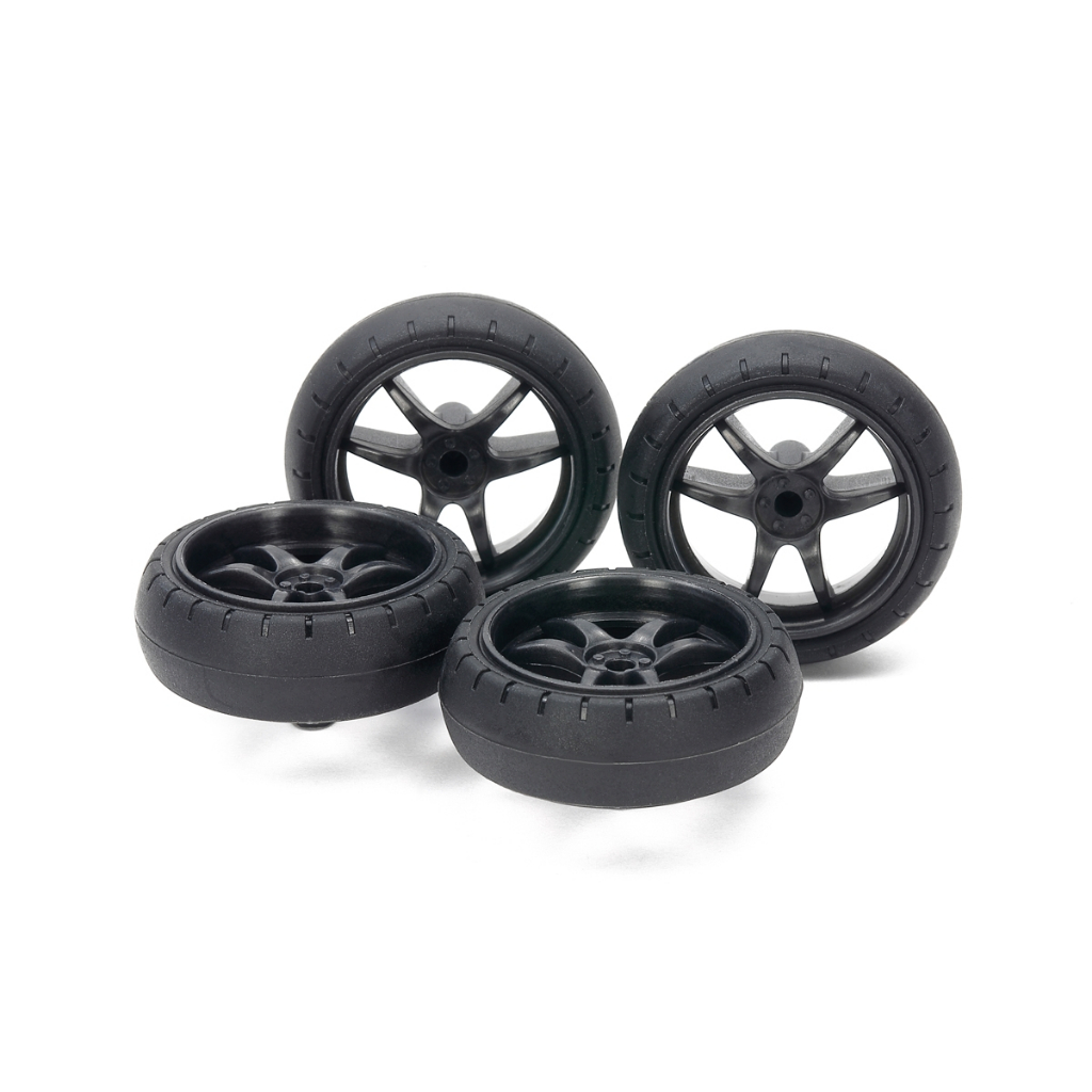 TAMIYA 15546  Jr 31Mm Tires/Carbon Wheels  Lg Dia/Low Friction/Arched