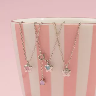 Petite Camellia Necklace สร้อยคอสายโซ่ห้อยจี้ดอกไม้ ใส่ได้ 2 แบบ