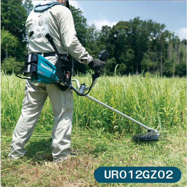 เครื่องตัดหญ้า แบตเตอร์รี่ มากิต้า 40+40=80v makita UR012GZ02