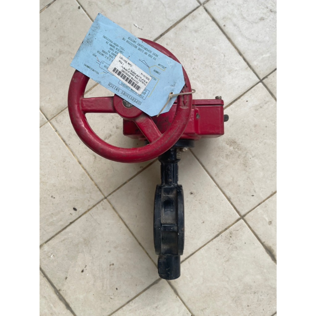 FIVALCO BUTTERFLY VALVE 300PSI  Model : FPB-300W