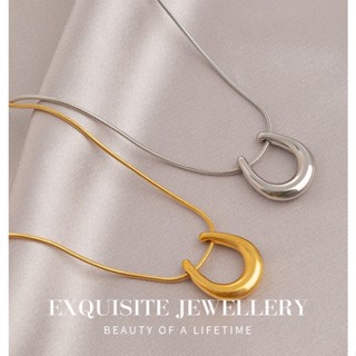 พร้อมส่ง!🇹🇭 สร้อยคอแฟชั่น สร้อยคอสแตนเลสสีเงิน/ทอง ห้อยจี้เก…