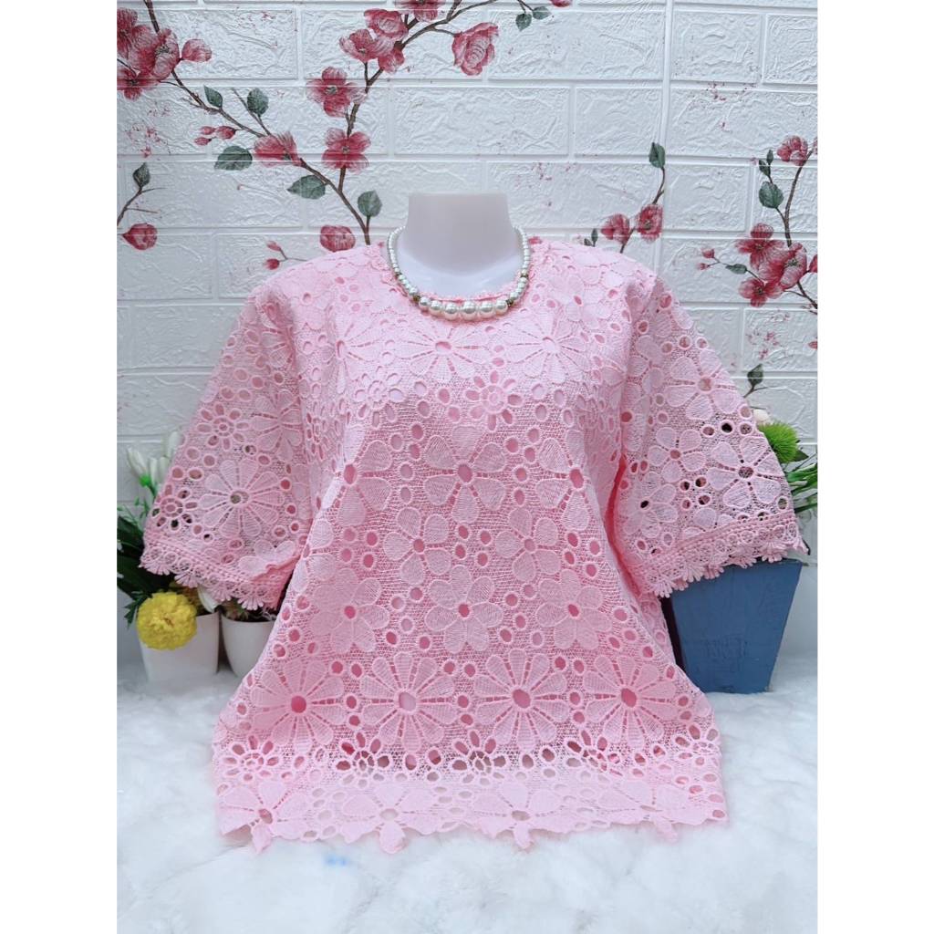 เสื้อลูกไม้ไซส์ใหญ่ เสื้อสีขาวใส่งานบุญคนแก่ รอบอก46-48-52/54-56นิ้วยาว25ฟรีไซส์ มีซับใน เสื้อลูกไม้ใส่งานแต่ง