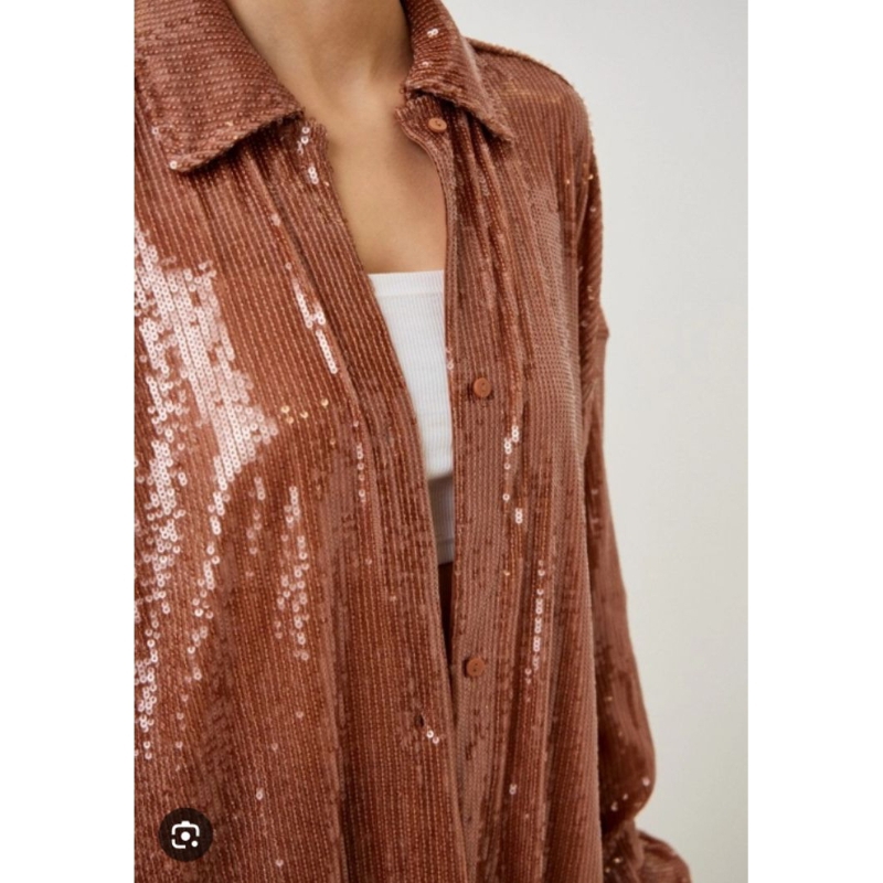 เสื้อยาวปักวิงค์ แบรนด์ Tezenis