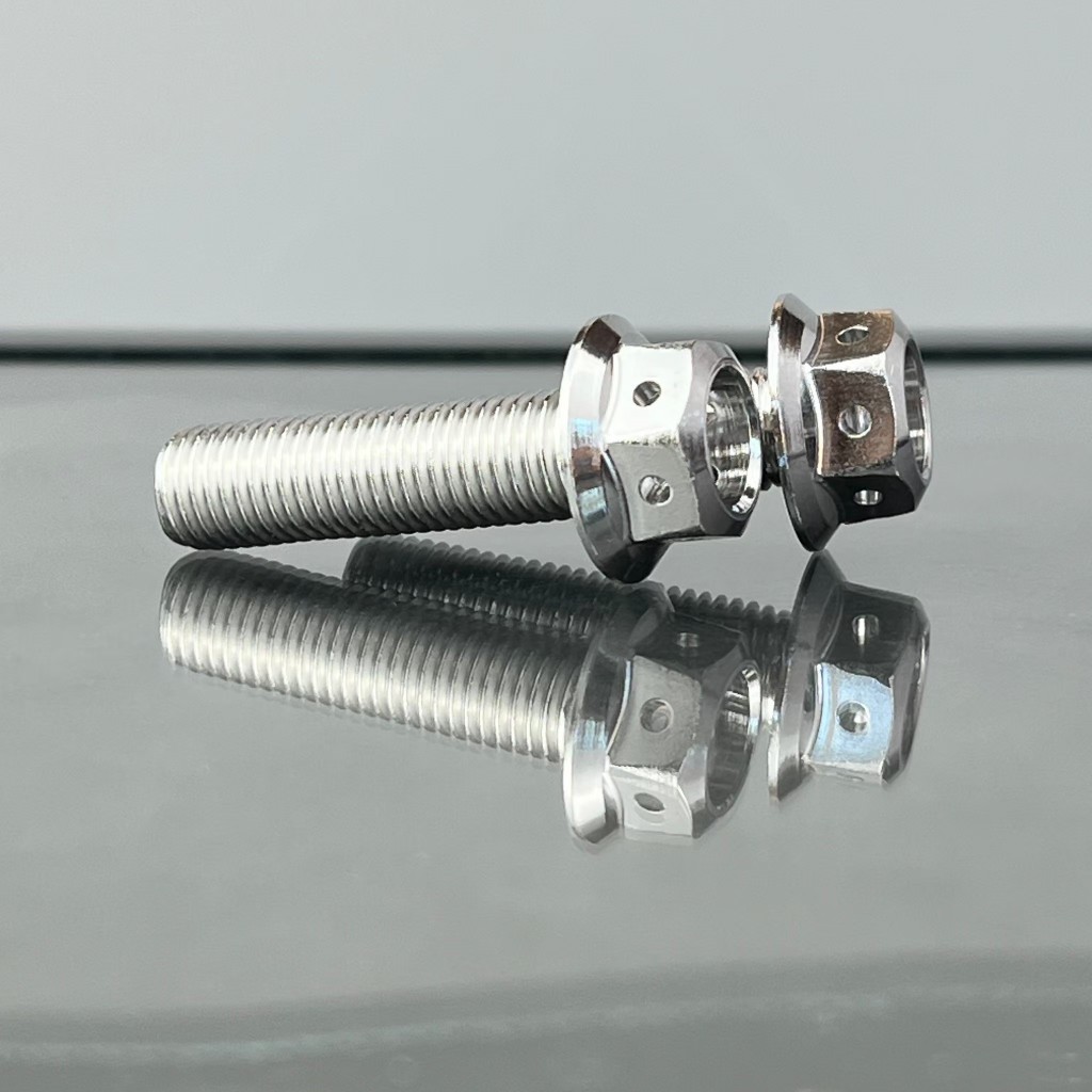 น็อตยึดโช๊คหลัง ตัวผู้เบอร์ 14 (หัวเจาะเลส) 10×35 ( 2 ตัว ) น็อตแต่ง เลสแท้ #น็อต #น็อตตัวผู้ - รูปที่ 4