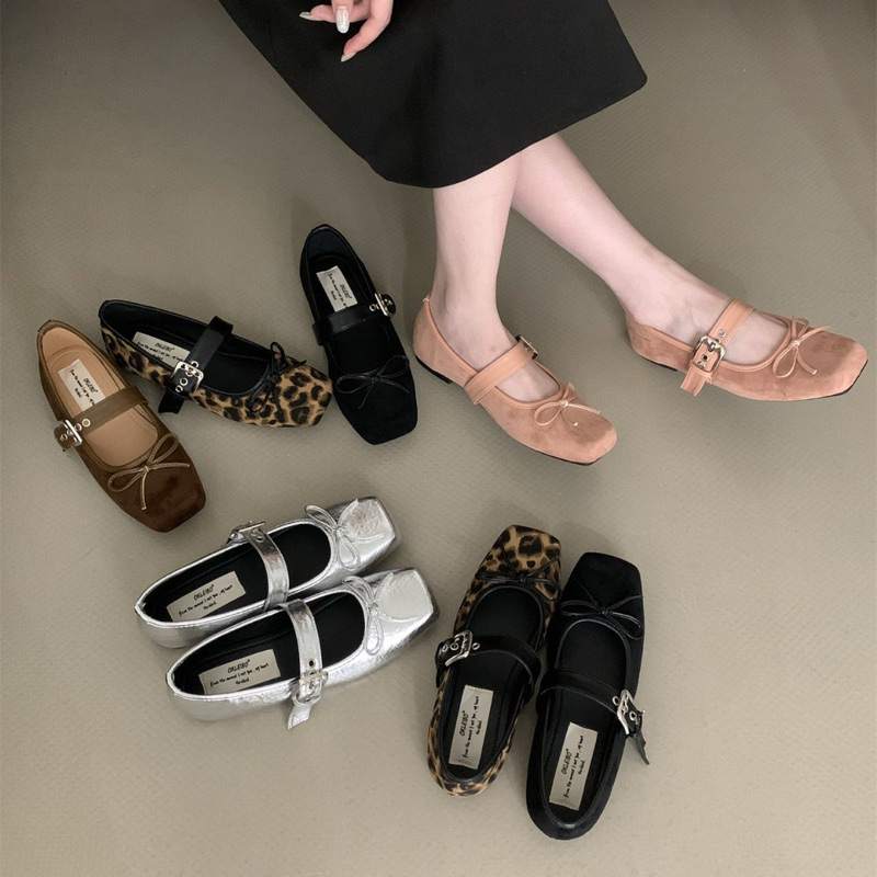 พร้อมส่ง A835 คัทชู หัวตัด หนังนิ่ม แมรี่เจน เข็มขัดปรับได้ รองเท้าคัชชู ส้นแบน
