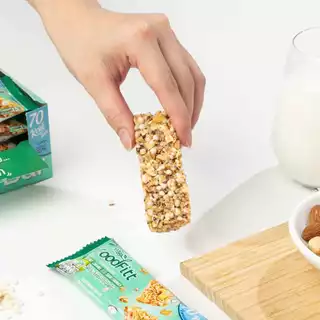 ฟู๊ดฟิต กราโนล่าบาร์ รสโคโคนัทคาราเมล (12 แท่ง) ซองเดอร์ Xongdur Foodfitt Granola Bar Coconut Caramel Flavor (327-012)