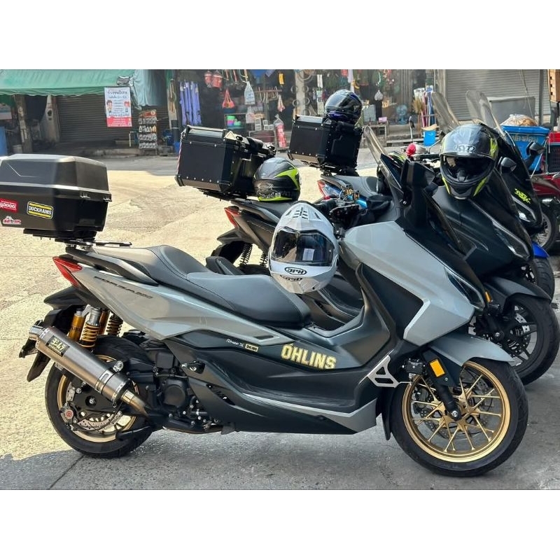 ทท่อ yoshimura gp magnum ( Forza & ADV )
