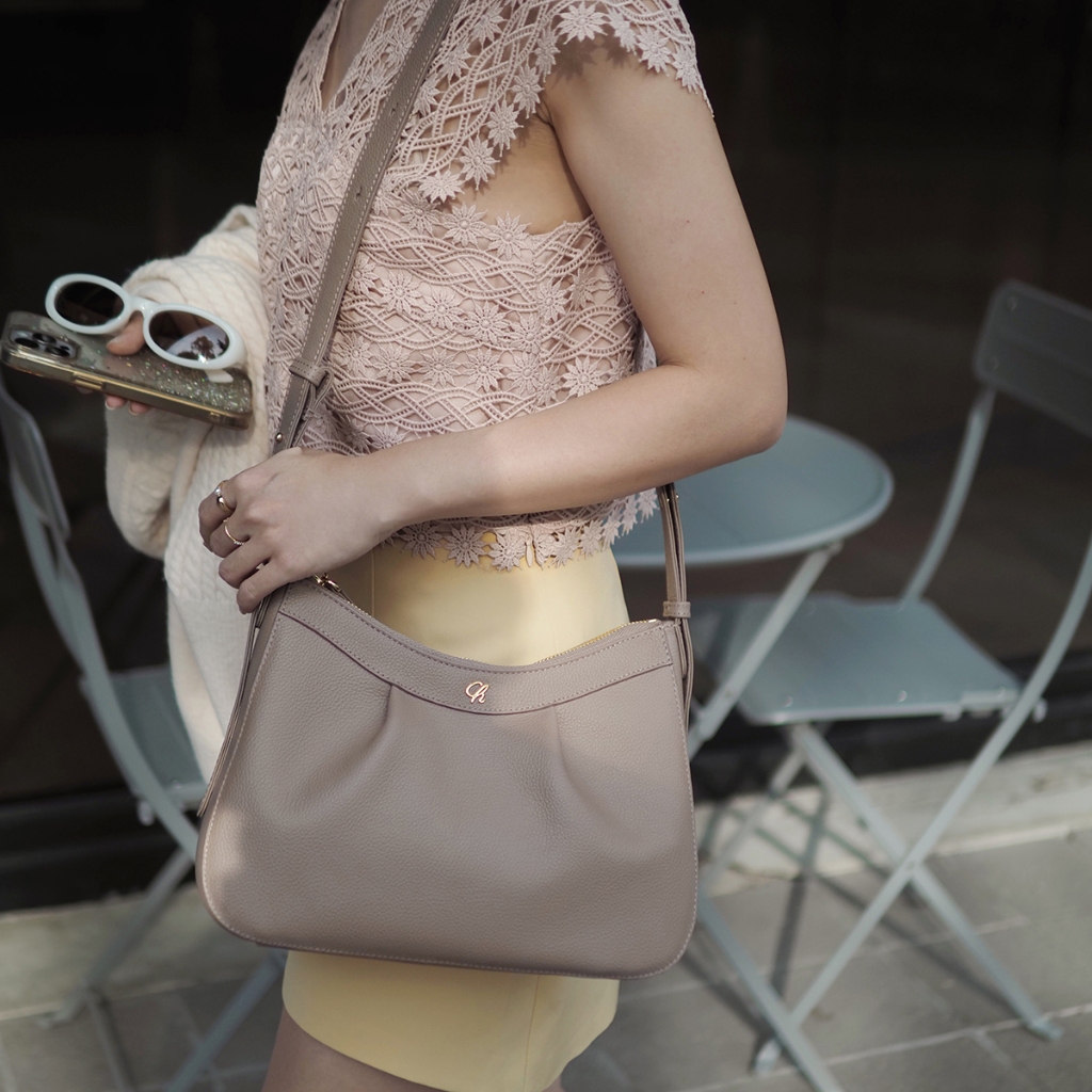 ใหม่ Bonnie ทรงน่ารัก ใช้งานได้แบบจุๆ สายปรับสั้นยาวหลายระดับ ปรับคล้องไหล่หรือสะพายยาวครอสบอดี้ได้