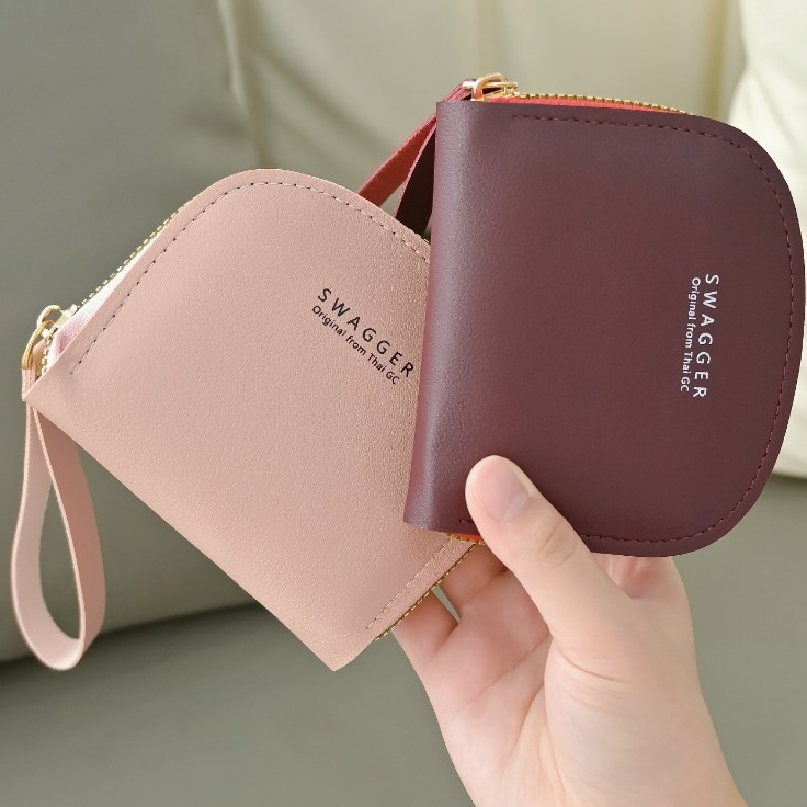 กระเป๋าสตางค์ใบสั้นคลาสสิคใส่เหรียญใส่บัตร ใส่หูฟังได้ มีสายคล้องมือ (GC-097)