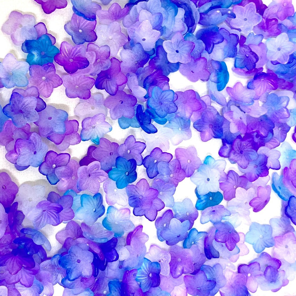 ลูกปัด ดอกไม้ 5กลีบ ทรงดาว ดาว สีขุ่น ทูโทน มีหลายสี อุปกรณ์งานฝีมือ ของตกแต่งชิ้นงาน DIY พร้อมส่ง