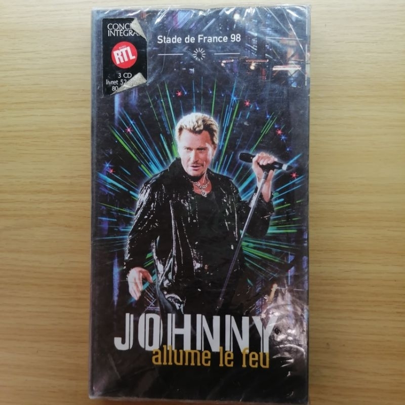 Box-set  Johnny - Allume Le Feu  Stade De France 98  "3 CD Longbox"  France (New)