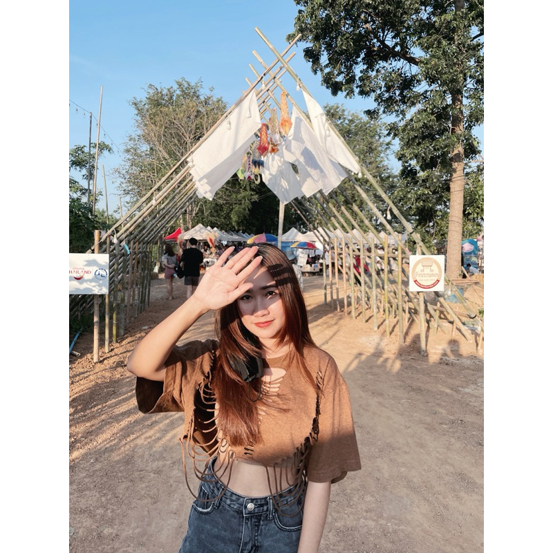 เสื้อยืดแต่งขาด แนววินเทจ