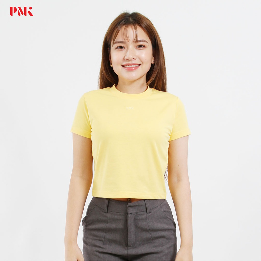 PMK - เสื้อ Crop Cool Ease สีเหลือง เสื้อยืด เอวลอย