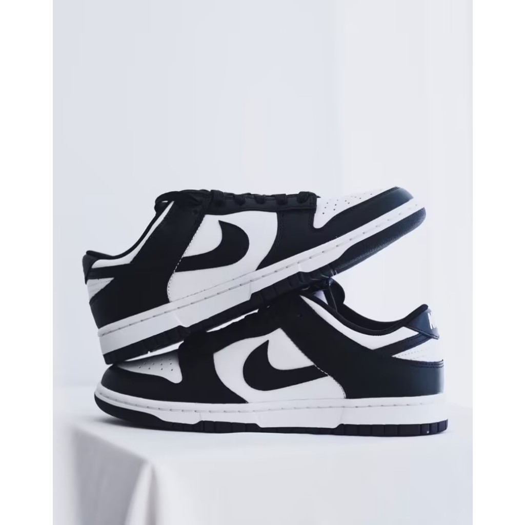 【ของแท้ 100%】ไนกี้รองเท้าผู้ชายNk Dunk Low-Panda sneakers รองเท้าผู้หญิง