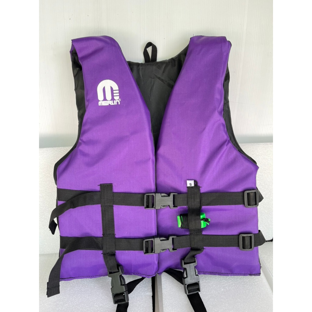 เสื้อชูชีพเมอร์ลิน รุ่นปลาวาฬ สีม่วง มีนกหวีดและสายรั้งขา มีขนาด SS S M (สำหรับเด็ก)