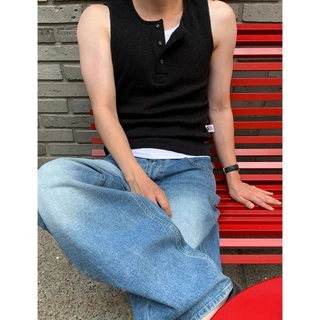 เสื้อกล้าม สีพื้น กระดุม 3 เม็ด ทรงเข้ารูป สไตล์เกาหลี ใส่ได้ทั้งผู้ชายและผู้หญิง B58