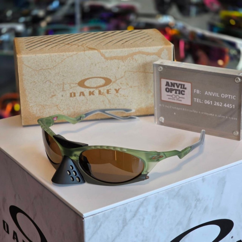 OAKLEY PLANTARIS F.MATTE TRANS FERN L.PRIZM TUNGSTEN OO9437 943703 126/63
