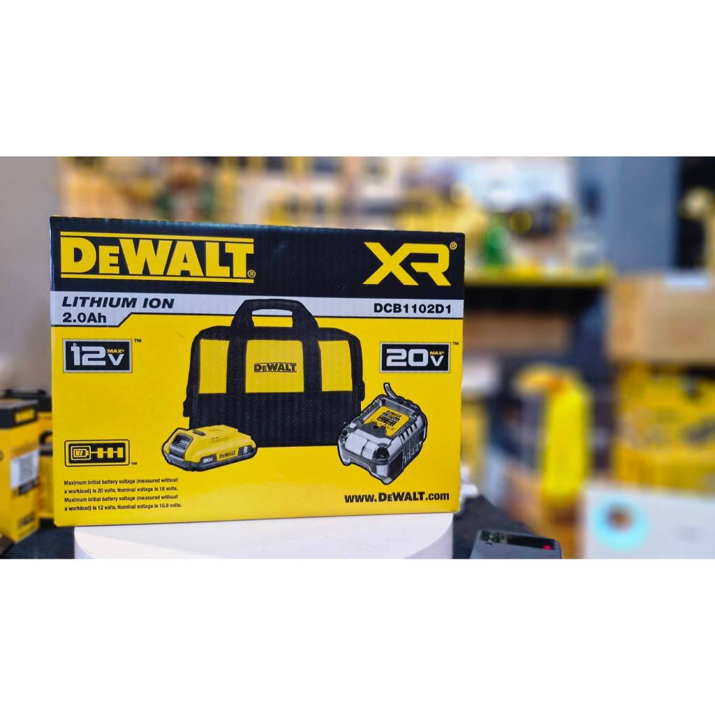 DEWALT เซตเครื่องชาร์จ+แบตเตอรี่ 20V รุ่น DCB1102D1 SET 2.0Ah / DCB1104P1 SEAT 5.0Ah