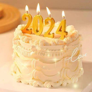 เทียนวันเกิด เทียนตัวเลขสีทอง (พร้อมถาดรองน้ำตาเทียน)