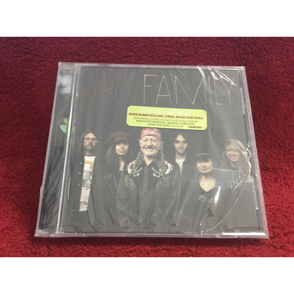 CD Willie Nelson – The Willie Nelson Family สภาพตามปก 26-304
