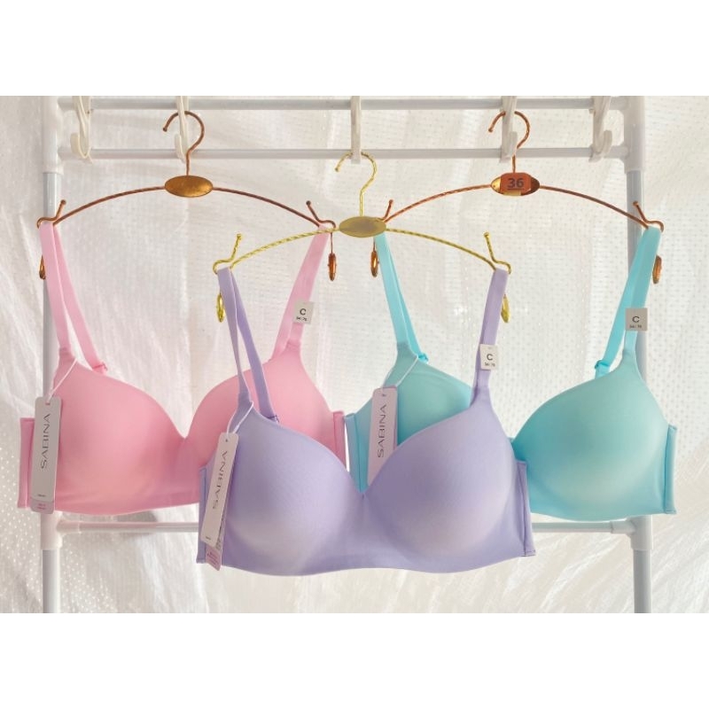 Sabina SBXU8201 บราไร้โครง ฟองปานกลางที่ฐาน อกกลมสวย