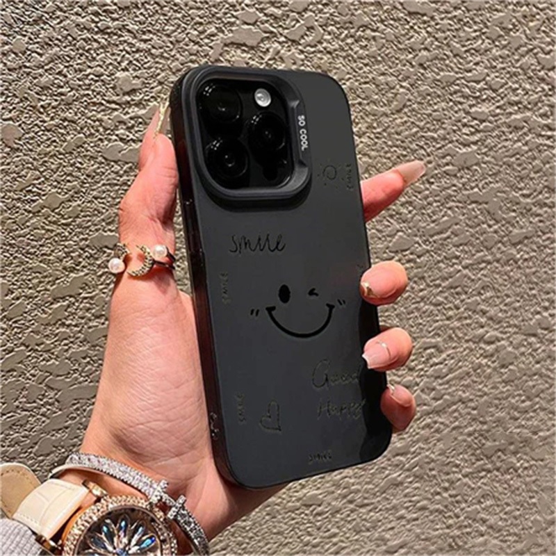 ส่งจากไทย รอยยิ้มสร้างสรรค์ไล่ระดับสี เคส IPhone 17 11 13 14 16Pro Max XR พสัส13 12 Pro 7 8 Plus SE X Xs Max Hard Case