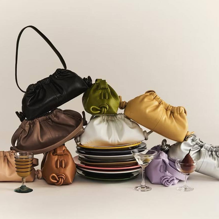 Garmenti Gyoza Bag กระเป๋าผู้หญิง（ของแท้ 100 %）