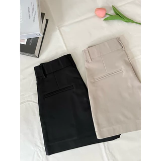 Muntie Shorts🌸(สินค้าใหม่) กางเกงขาสั้นผู้หญิง ทรงสวย ผ้าหนานุ่ม ตกแต่งกระเป๋าหลัง เนื้อผ้าพรีเมี่ยม ขนาด XS-XL