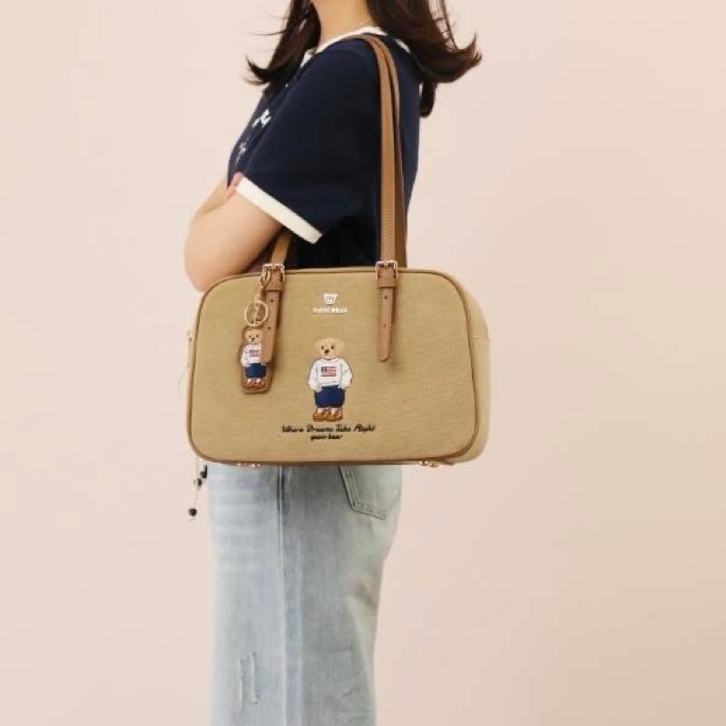 กระเป๋าสะพายไหล่ ไซส์XL แบรนด์แท้ GUOOBEAR