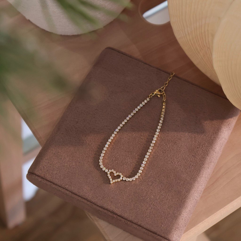 gigaglam love drop bracelet | กำไลไม่ลอกไม่ดำ