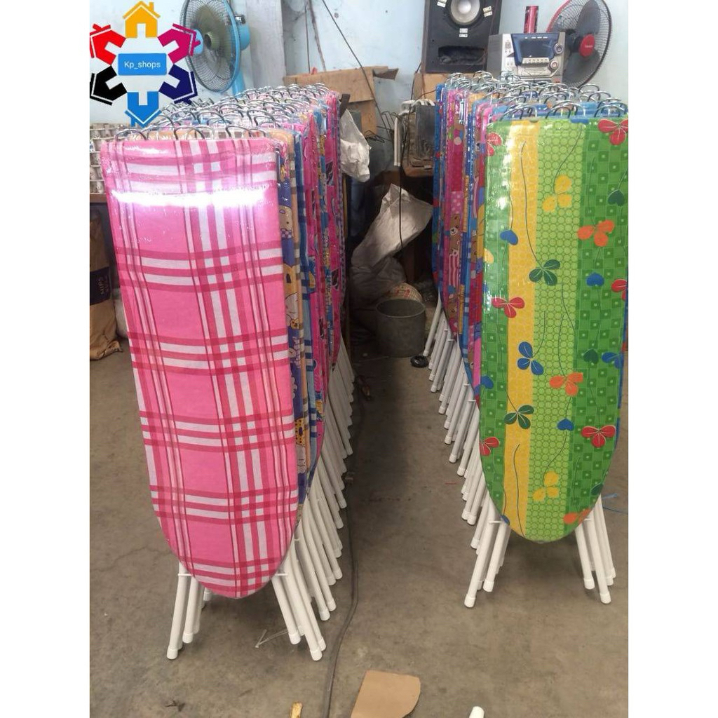 โต๊ะรีดผ้าปรับระดับได้ถึง 6 ระดับ (ตัวสูง) และโต๊ะรีดผ้าแบบนั่งรีด (ตัวเตี้ย) **คละลาย-คละสี**