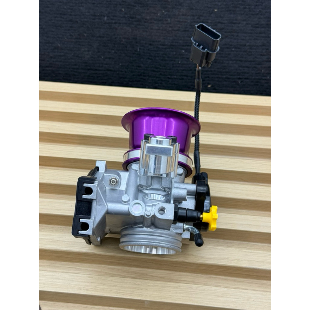 ลิ้นเร่งรถสูตร KTM 40 42 45 47 48มิล ลิ้นเร่งตัวใส่รถแข่งโอเพ่น พร้อมหวกหัวฉีดcnc เหมาะกับเครื่องยนต์200ccขึ้นไป ราคา ถูกที่สุด ดีลบีเคเค แกลเลอรีภาพที่ 3