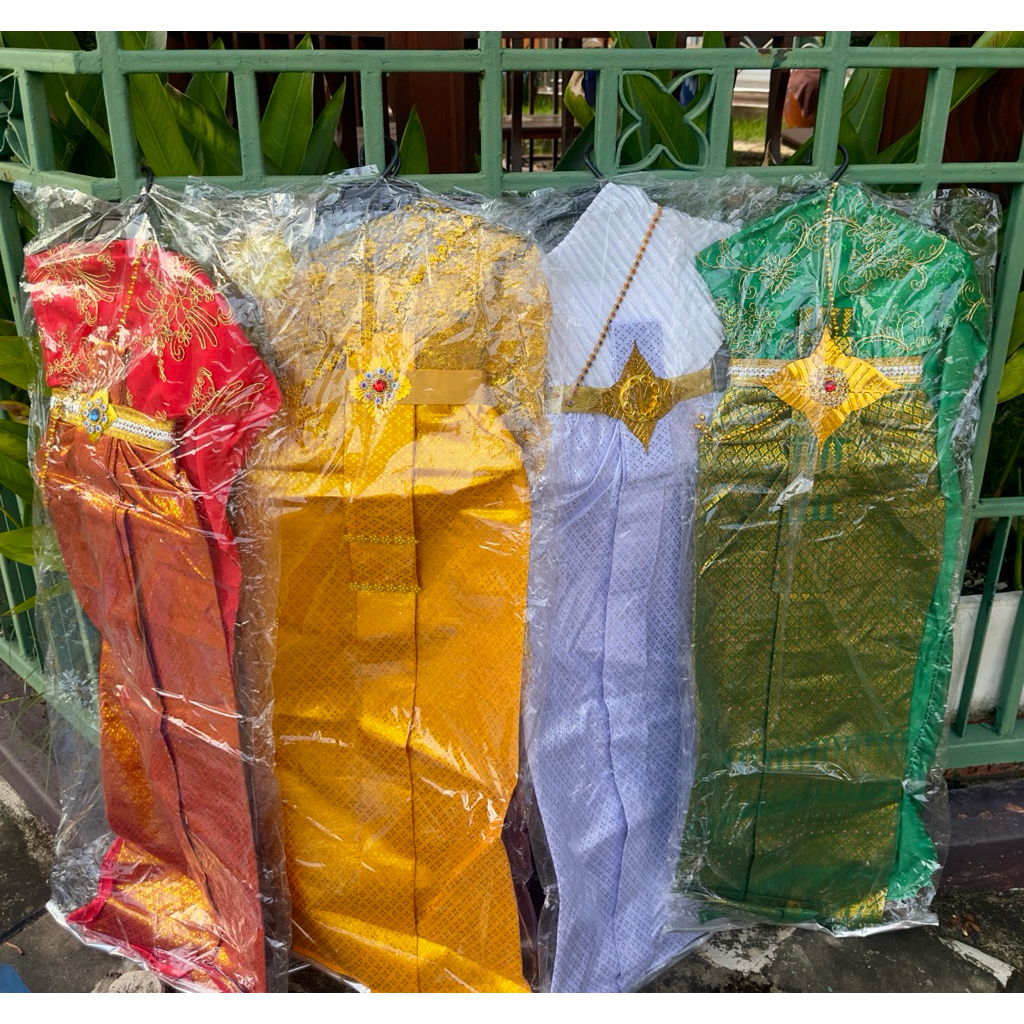 ชุดไทย ชุดไทยแก้บน พร้อมเครื่องประดับครบชุด