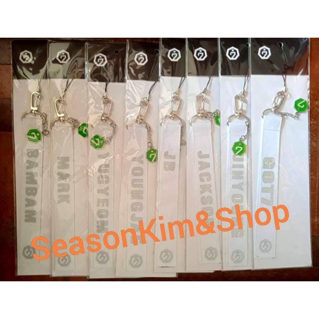 Got7 stepเรืองแสง ห้อยกระบง ห้อยกระเป๋า พร้อมส่งสินค้านำเข้าจากเกาหลี