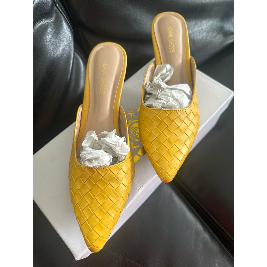 รองเท้าไซด์ 36 niwa shoes￼