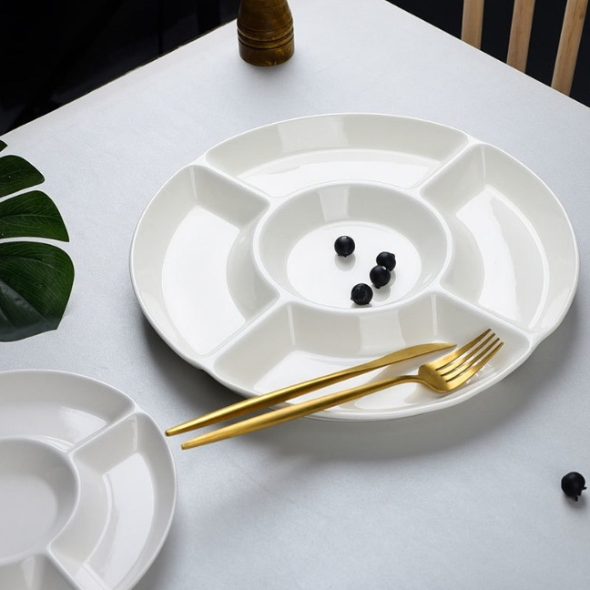 พร้อมส่ง จานหลุมใส่อาหาร จานแบ่งอาหารเซรามิคขาว Tableware เนื้อ Bone China