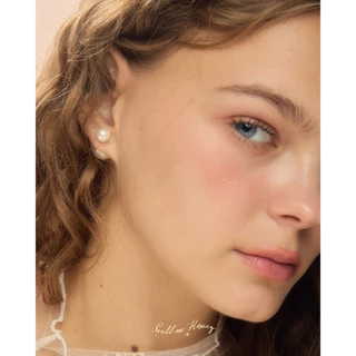 Julys - dumbbell earrings