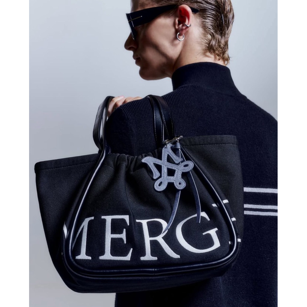 กระเป๋า Merge แท้ เท่านั้น