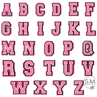 อุปกรณ์ตกแต่งรองเท้าหัวโต / จิบิติดรองเท้าตัวอักษร A-Z / # / 0-9 สีชมพูน่ารักๆ