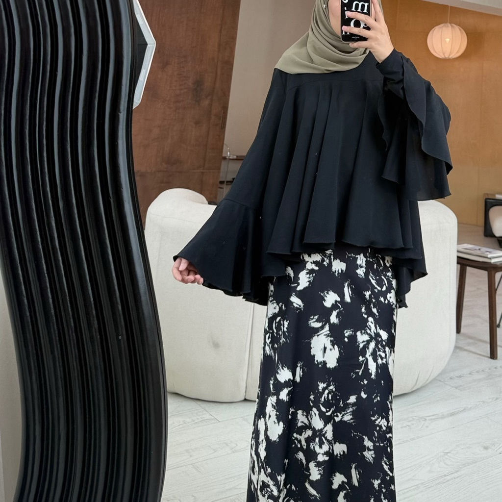 (C14) Heartmade—swan blouse🕊️✨(พร้อมส่ง6สี)เฉพาะเสื้อ/กระโปรงกดแยกในตะกร้า - รูปที่ 2