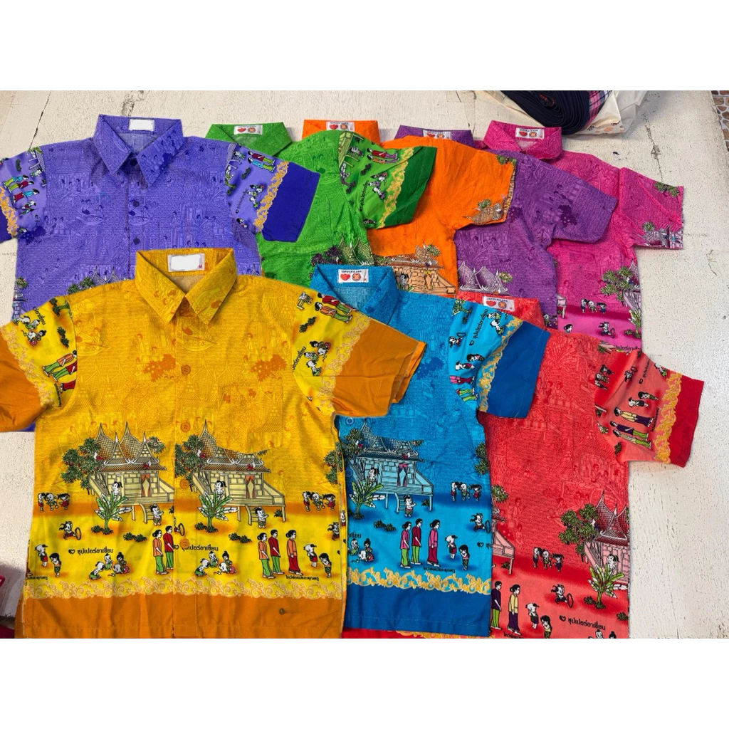 เสื้อวัฒนธรรม เสื้อพื้นเมือง เสื้อผ้าไทย ลายกราบไหว้ มีเด็กและผู้ใหญ่ ลายไทย เนื้อผ้าใส่สบาย ไม่ร้อน