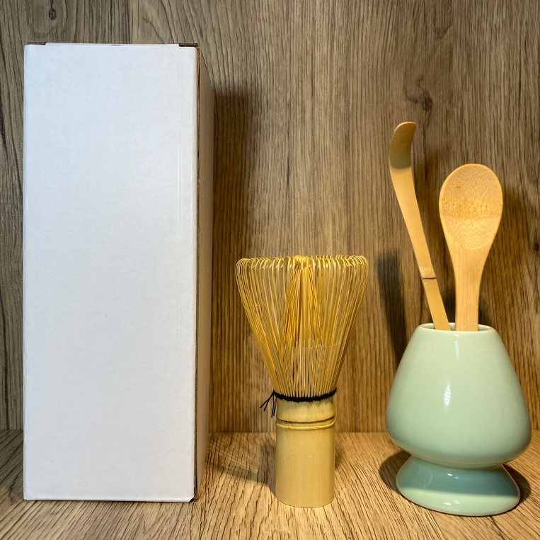 Matcha Set – 3 or 4 Piece Kit (Chasen, Holder, Chashaku, Spoon) – Japanese Tea Tools – Direct from Japan｜ชุดตีมัทฉะ 3 หรือ 4 ชิ้น (茶เซน, ที่วาง, ช้อนชา, ช้อนตวง) – อุปกรณ์พิธีชงชาแบบญี่ปุ่น – จัดส่งตรงจากญี่ปุ่น
