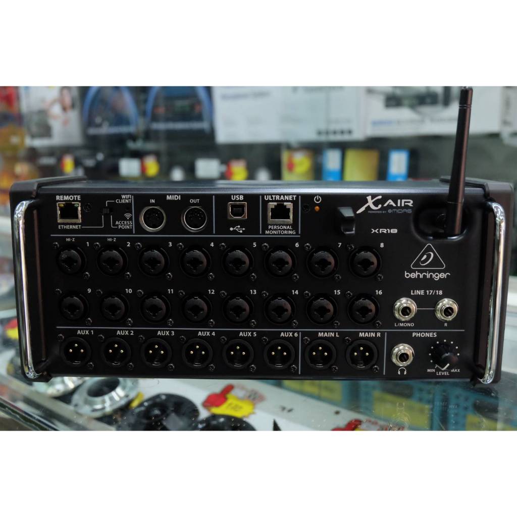 Behringer X AIR XR18 มิกซ์ติดแร็ค 18 อินพุต 6 Aux พร้อมเสาส่ง Wifi