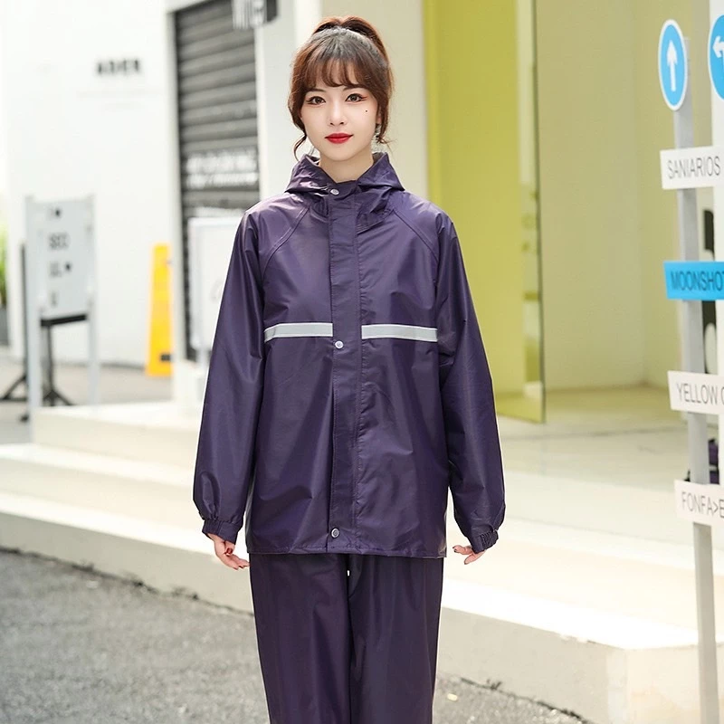 เสื้อกันฝนพร้อมกางเกง รุ่นหมวกติดเสื้อ มีแถบสะท้อนแสง thumbnail 5
