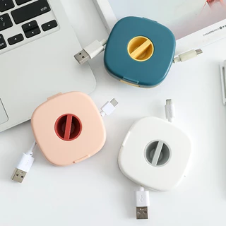 (พร้อมส่ง) two tone box - กล่องเก็บสายชาร์จ สายหูฟัง แบบพกพา เก็บสาย USB แบบสี่เหลี่ยมสองสี ตั้งโทรศัพท์มือถือได้