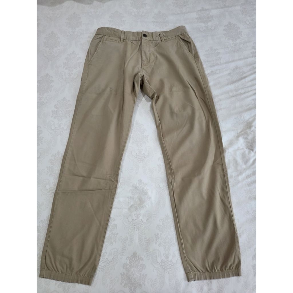 กางเกง Khaki Bros เอว33 ทรงSlim Fit สีน้ำตาล สภาพดี ราคาถูกสุดๆครับ