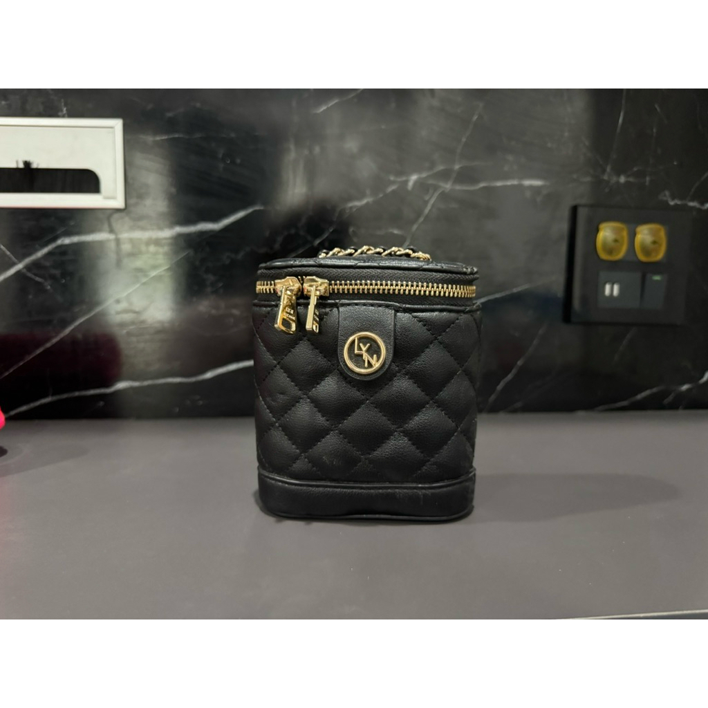 ส่งต่อ กระเป๋าจิ๋วLYN