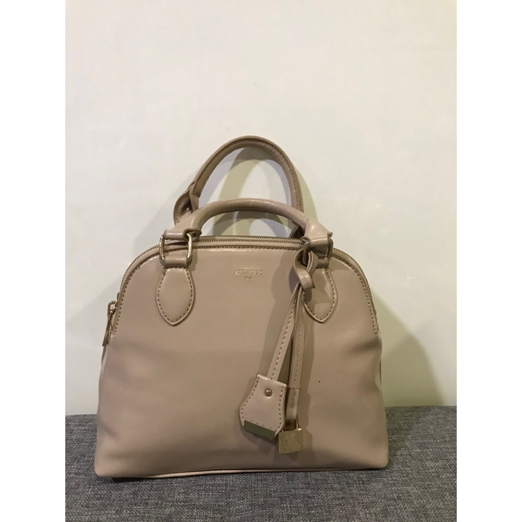 กระเป๋าถือ ALTROSE หนังออยล์ มือสองสภาพดี