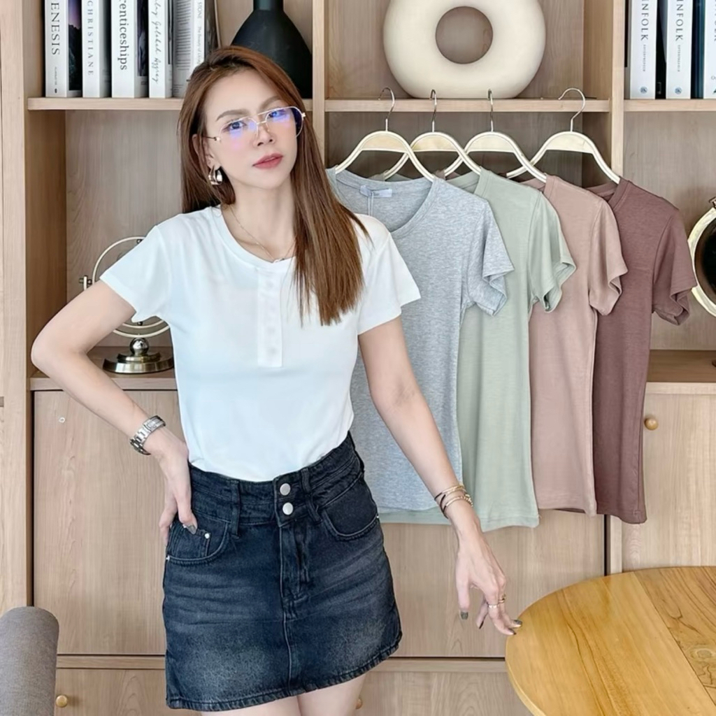 033-034New (Deezyy)เสื้อยืด คอกลมแขนสั้นแต่งกระดุม ผ้าSlippy